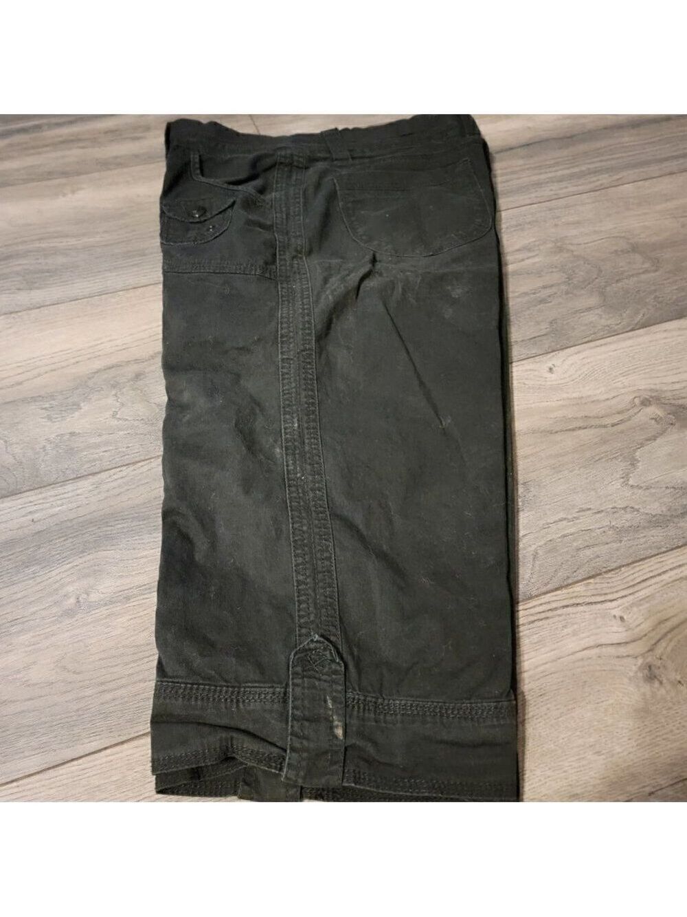 Easy Fit Lee Capri's.  Black size 8